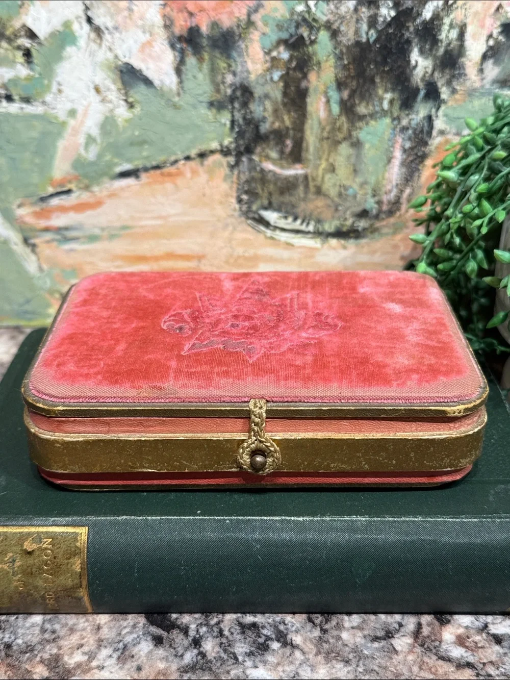 Vintage DuBarry Pink Velvet Jewelry Box with Gold Trim